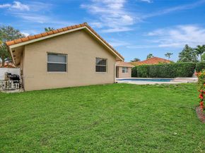 1600 SW 52nd Way, Plantation FL 33317