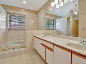 1600 SW 52nd Way, Plantation FL 33317