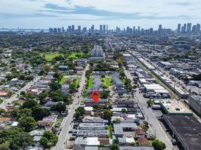 2100 NW 24th St, Miami FL 33142