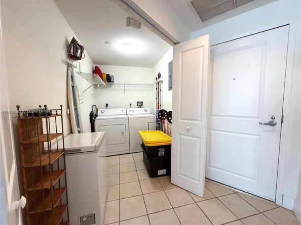 Undisclosed Address #A11838063, Miami FL 33130