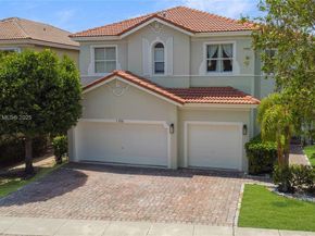 1156 NE 37th Pl, Homestead FL 33033