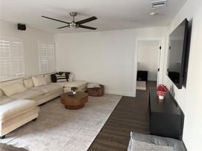 18531 SW 92nd Ct, Cutler Bay FL 33157