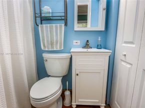 1150 Polk St, Hollywood FL 33019