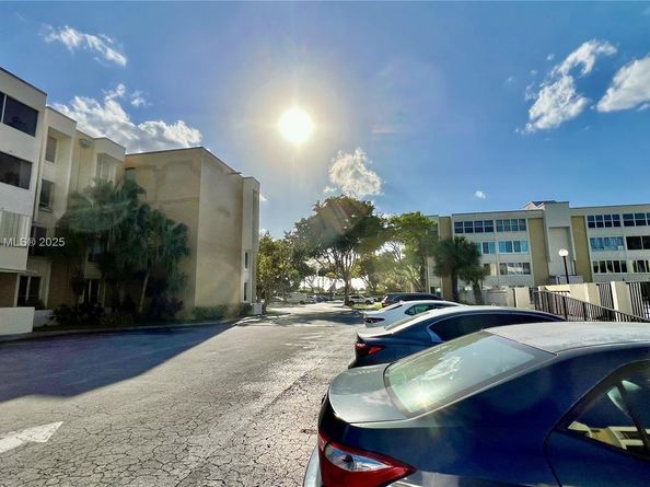 6901 SW 147th Ave 2E, Miami FL 33193