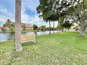 6901 SW 147th Ave 2E, Miami FL 33193
