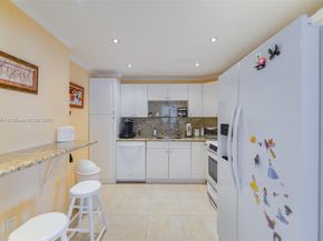 1950 S Ocean Dr 3P, Hallandale Beach FL 33009