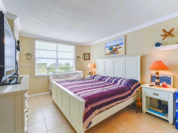1950 S Ocean Dr 3P, Hallandale Beach FL 33009