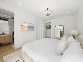4041 S Le Jeune Rd, Miami FL 33146