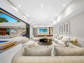 4041 S Le Jeune Rd, Miami FL 33146