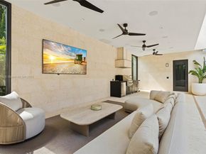 4041 S Le Jeune Rd, Miami FL 33146