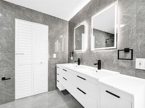 4040 SW 108th Ave, Miami FL 33165