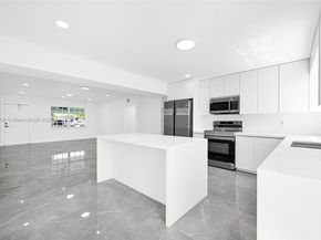 4040 SW 108th Ave, Miami FL 33165