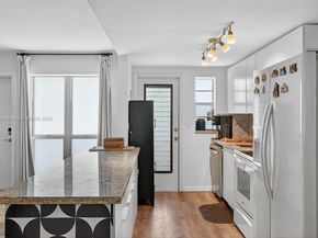 1340 Lincoln Rd 403, Miami Beach FL 33139