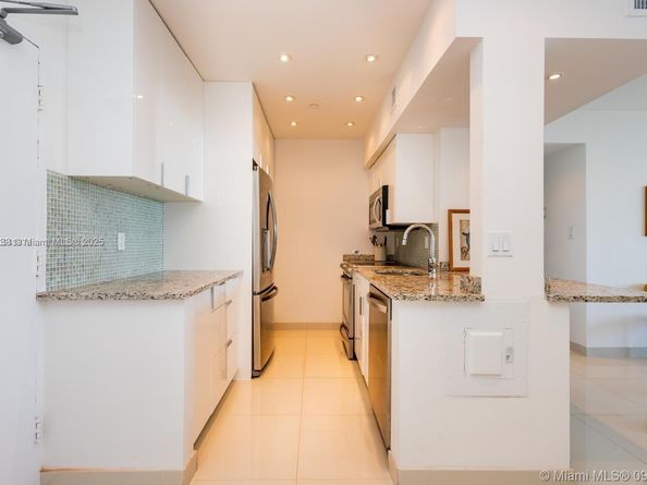 1000 West Ave PH07, Miami Beach FL 33139