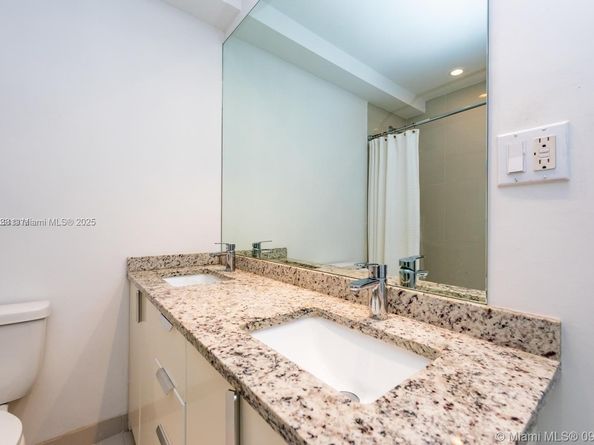 1000 West Ave PH07, Miami Beach FL 33139