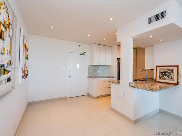 1000 West Ave PH07, Miami Beach FL 33139
