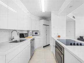 1688 West Ave 401, Miami Beach FL 33139