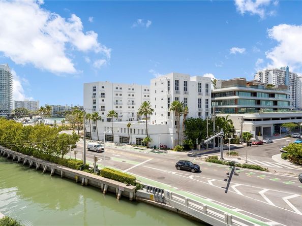 1688 West Ave 401, Miami Beach FL 33139