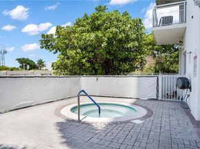 1688 West Ave 401, Miami Beach FL 33139