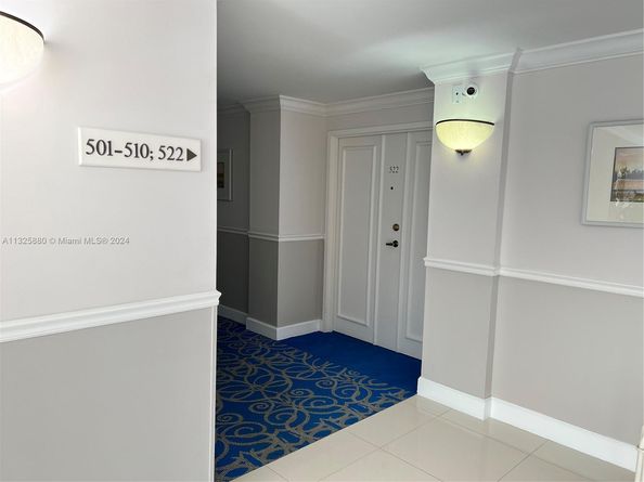 9725 NW 52nd St 522, Doral FL 33178