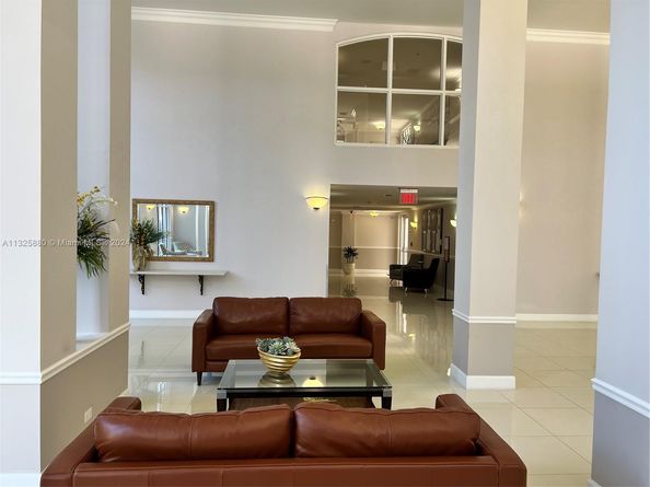 9725 NW 52nd St 522, Doral FL 33178