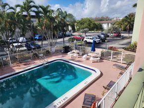 100 SE 6th Ave 107, Pompano Beach FL 33060