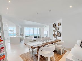 848 Brickell Key Dr 4002, Miami FL 33131