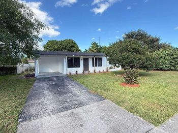 3241 NW 16th St