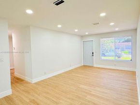 3241 NW 16th St, Lauderhill FL 33311