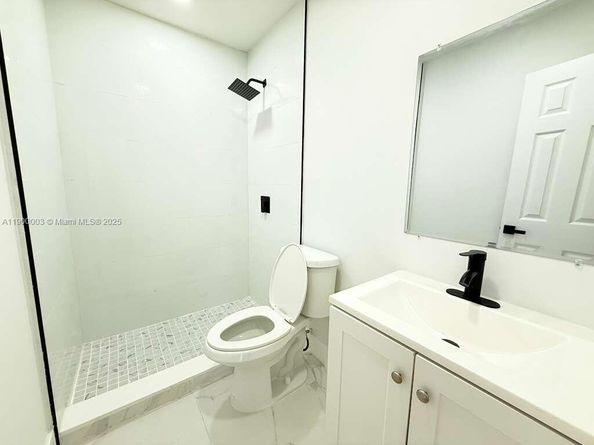 3241 NW 16th St, Lauderhill FL 33311