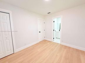 3241 NW 16th St, Lauderhill FL 33311