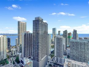 55 SW 9th St 1802, Miami FL 33130