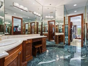 7701 Old Cutler Rd, Coral Gables FL 33143