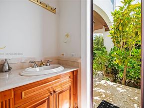 7701 Old Cutler Rd, Coral Gables FL 33143