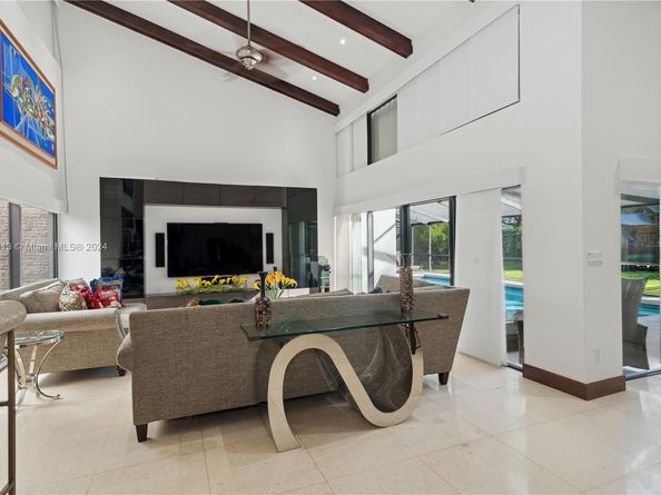 7001 Robles St, Coral Gables FL 33143
