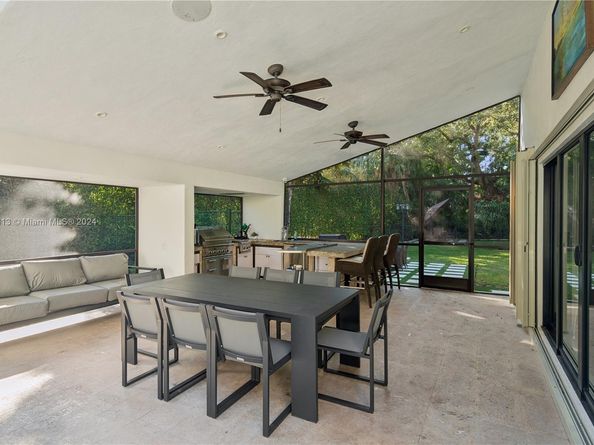 7001 Robles St, Coral Gables FL 33143