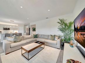 2941 Shortleaf Ave, Lauderdale Lakes FL 33311