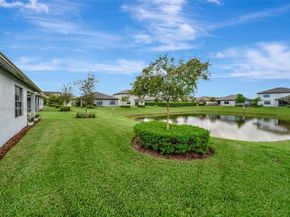 2941 Shortleaf Ave, Lauderdale Lakes FL 33311