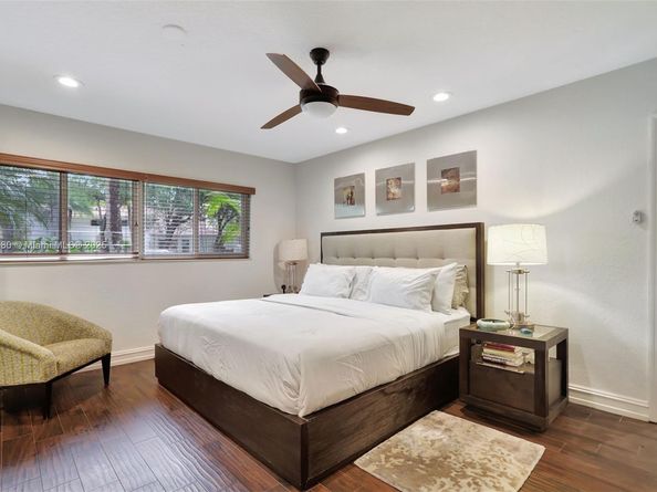 1128 W Cypress Dr V15, Pompano Beach FL 33069