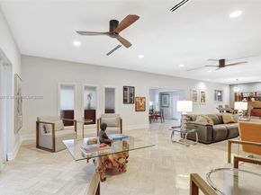 1128 W Cypress Dr V15, Pompano Beach FL 33069