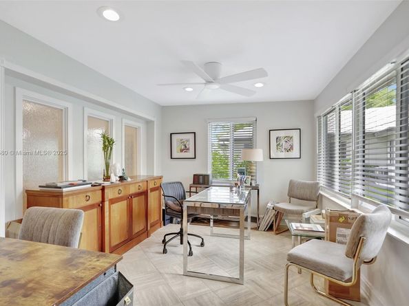 1128 W Cypress Dr V15, Pompano Beach FL 33069