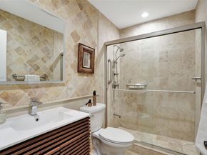 1128 W Cypress Dr V15, Pompano Beach FL 33069