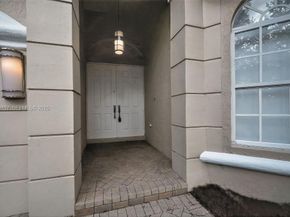 11321 NW 79th Ln, Doral FL 33178