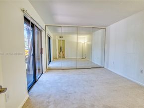 1419 14th Ct, Palm Beach Gardens FL 33410