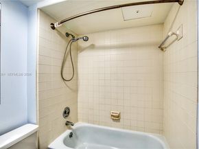 1419 14th Ct, Palm Beach Gardens FL 33410