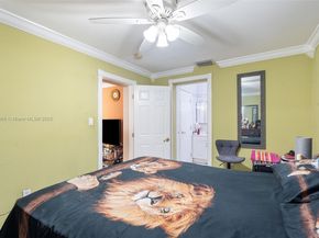 720 NW 19th Ct, Miami FL 33125