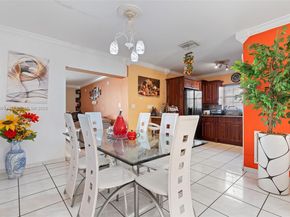 720 NW 19th Ct, Miami FL 33125