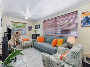 720 NW 19th Ct, Miami FL 33125