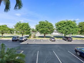 324 SE 10th St 203, Dania Beach FL 33004