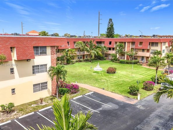 3071 NW 47th Ter 322, Lauderdale Lakes FL 33313